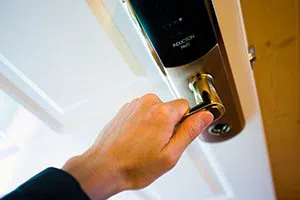 Newark Expert Locksmith Newark, NJ 973-512-5415 - 5a-lock-opening